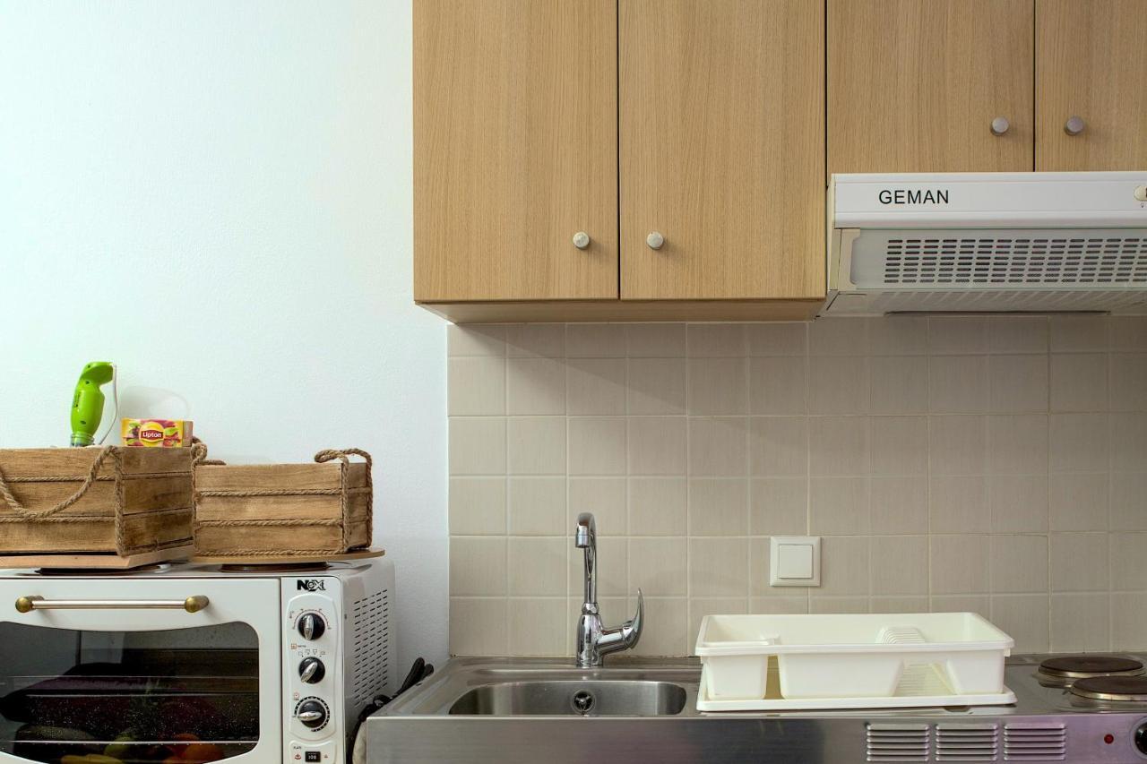 Warm Studio Apartment In Heraklion Buitenkant foto