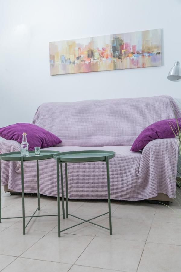 Warm Studio Apartment In Heraklion Buitenkant foto